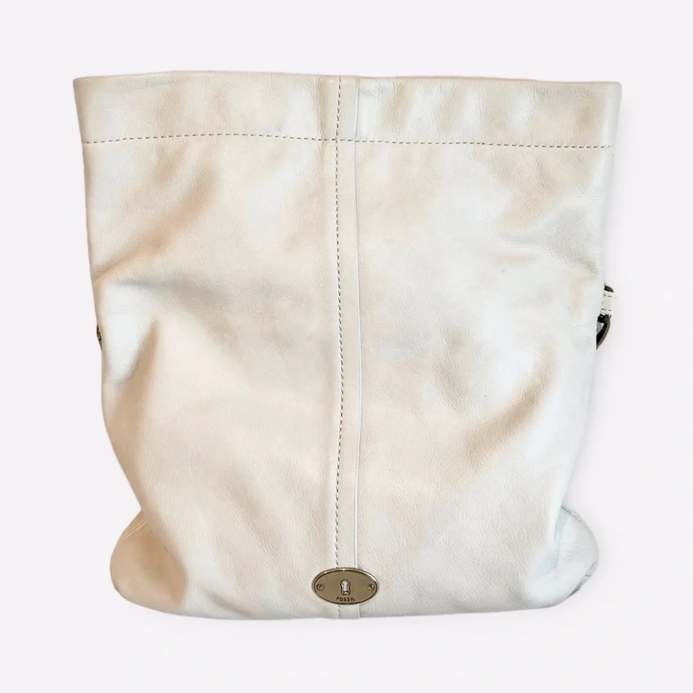 Fossil Quinn Ivory Pebbled Leather Foldover Hobo Bag